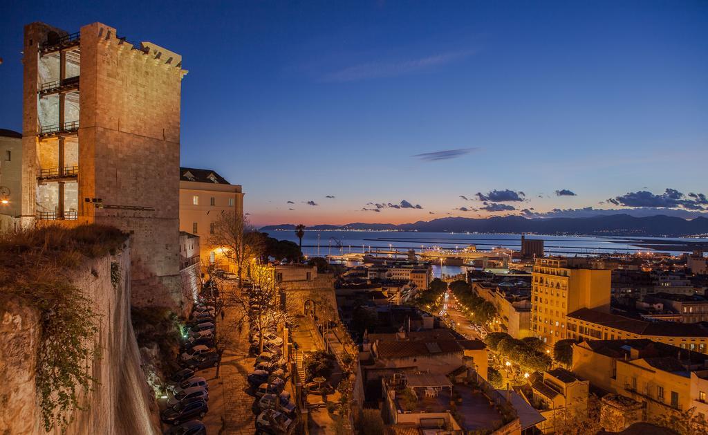Pensión Mani Cagliari